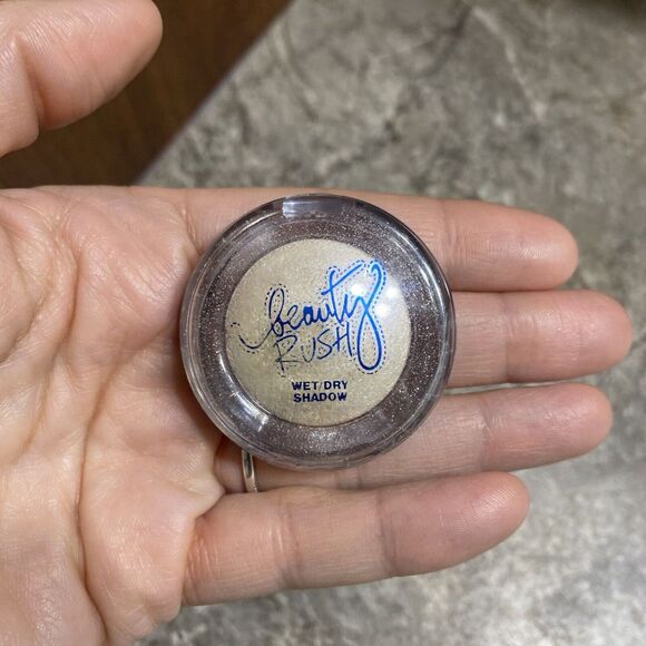VICTORIA'S SECRET Beauty Rush Wet Dry Eye Shadow PEACHY JEAN .03oz Sealed Rare - Picture 4 of 4